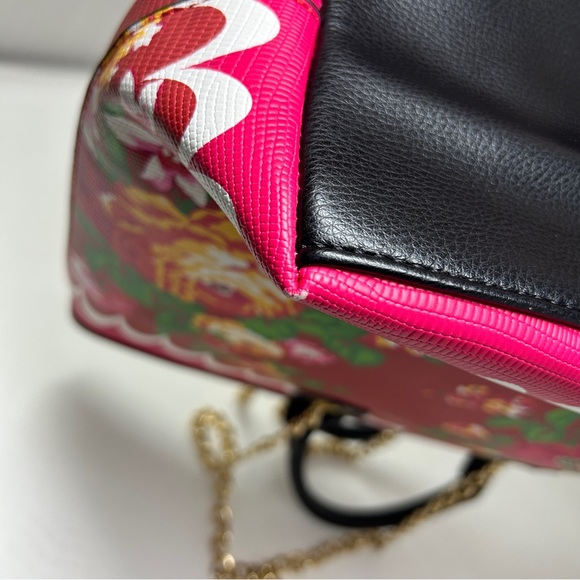 Betsey Johnson red roses double handle gold chain tote bag - Picture 9 of 14